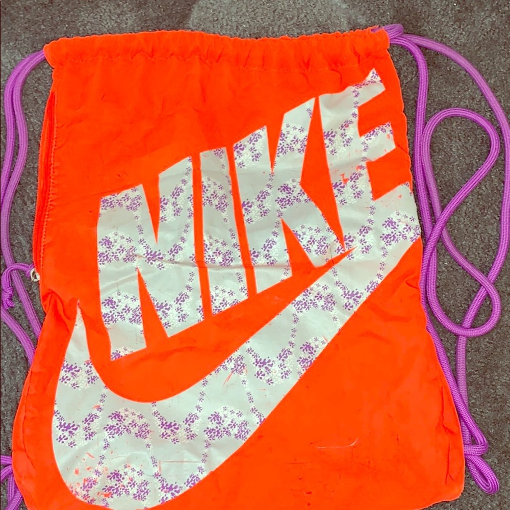 Beautiful vibrant orange Nike backpack!